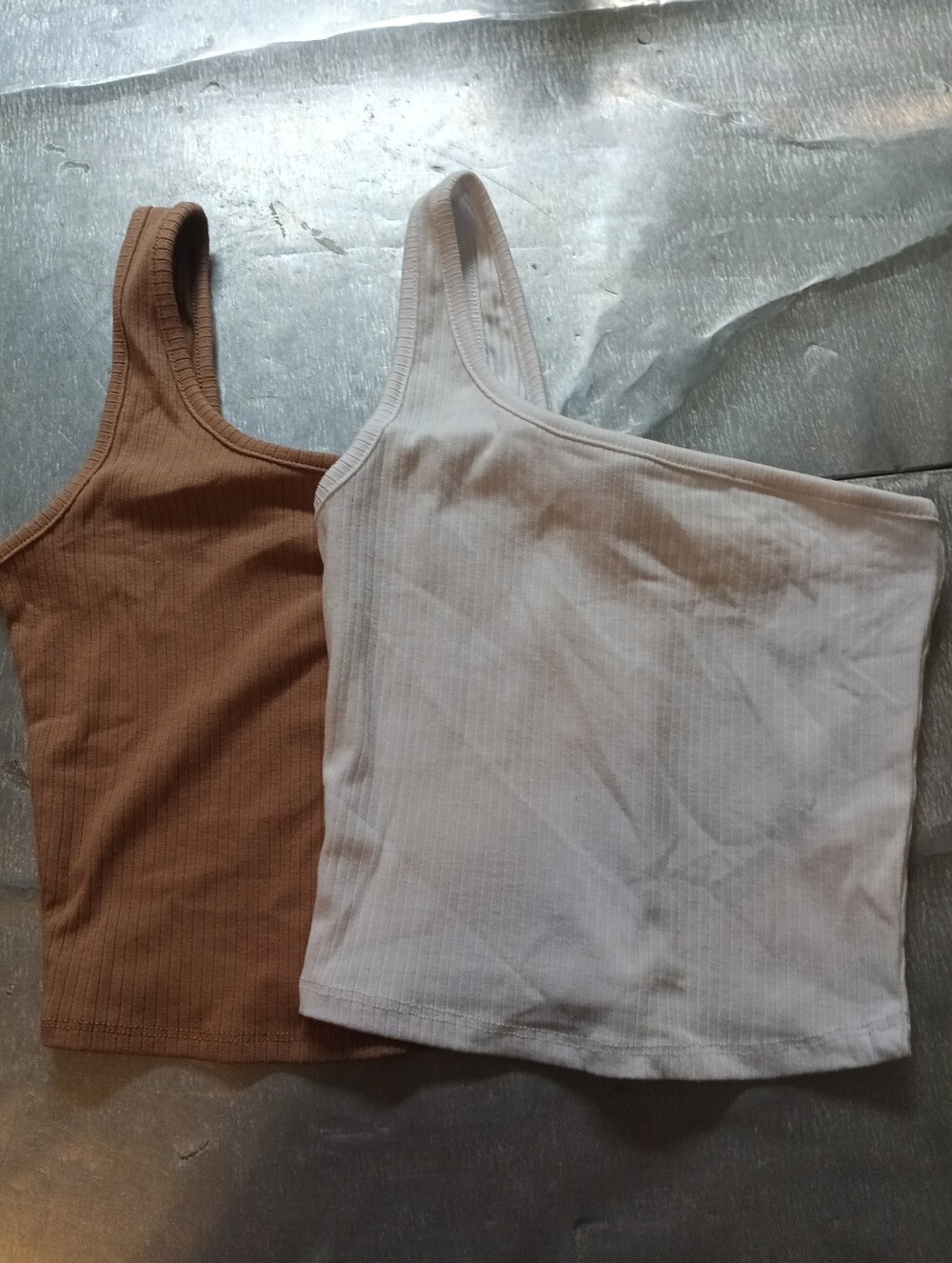 Bozzollo Set Of 2 Asymmetrical 1 Shoulder Cropped Ribbed Tank Size Small